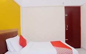 Hotel O Ganesh